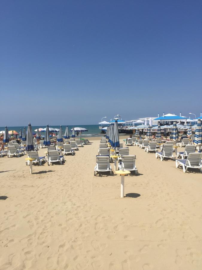 Duplex Apartment Durres Bagian luar foto